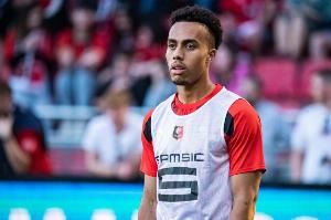 意媒：因改踢三中卫体系，米兰仍渴望引进盖拉-杜埃和莱奥尼