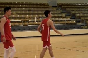 探长探班中国男篮：王俊杰投篮相当丝滑 三宁和雷蒙进行单挑