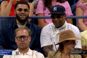 当当观众！范弗里特现场观战美国网球公开赛