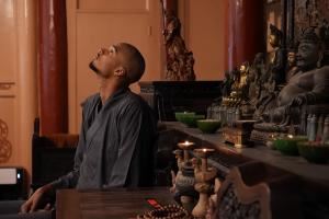 巴爷：文班怎么还能长高？是在少林寺剃头的时候被拉长了吗？