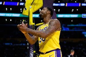 斯玛特谈给湖人建议：我的信条最强硬球队制定规则 要有对抗强度