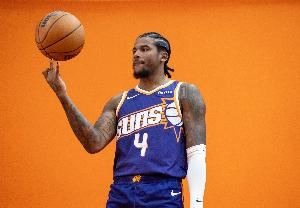 风雪压我两三年&快船给我减半年！杰伦·格林首秀29分 队史第二高