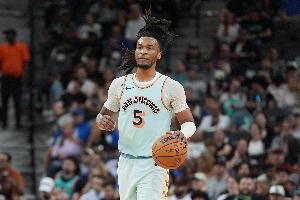 刺记：赢球核心原因在于后卫线的篮板表现 卡斯尔的控卫能力很棒